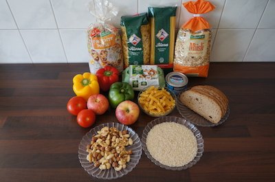 Auswahl an Nahrungsmitteln für eine optimale Ernährung